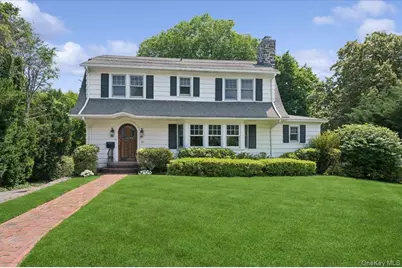 15 Lyons Place, Larchmont, NY 10538 - Photo 1