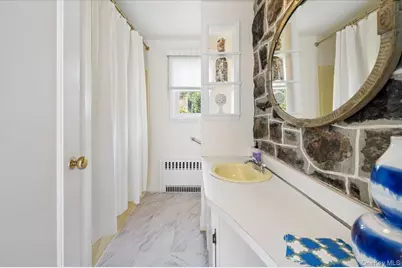 15 Lyons Place, Larchmont, NY 10538 - Photo 12