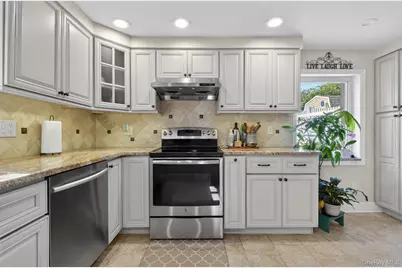 125-16 5th Avenue, College Point, NY 11356 - Photo 12