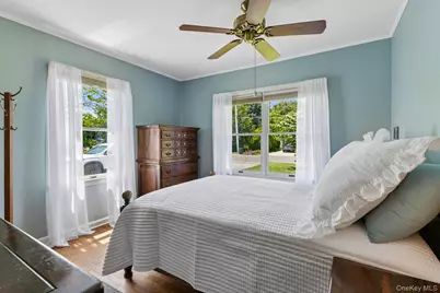 33 Cornell Street, East Northport, NY 11731 - Photo 16