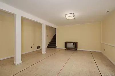 72 Hickory Hill Drive, Dobbs Ferry, NY 10522 - Photo 32