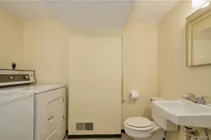 72 Hickory Hill Dr, Dobbs Ferry, NY 10522 - Photo 30
