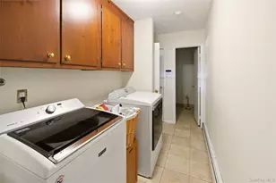 30 Woodland Rd, Miller Place, NY 11764 - Photo 22