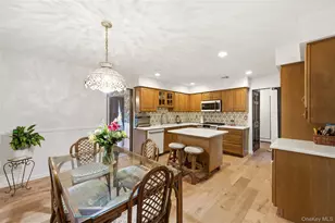 30 Woodland Rd, Miller Place, NY 11764 - Photo 8