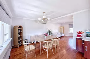 311 Southwood Cir, Syosset, NY 11791 - Photo 4