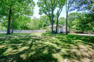 53 Ehrhardt Way, Islandia, NY 11749 - Photo 40