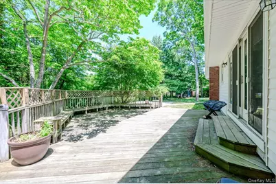 53 Ehrhardt Way, Islandia, NY 11749 - Photo 30
