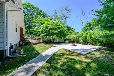 53 Ehrhardt Way, Islandia, NY 11749 - Photo 38