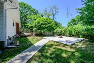 53 Ehrhardt Way, Islandia, NY 11749 - Photo 38