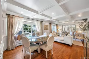 109 Shirley Ct, Smithtown, NY 11787 - Photo 12