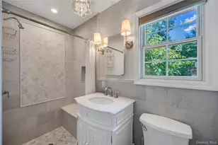 109 Shirley Ct, Smithtown, NY 11787 - Photo 28