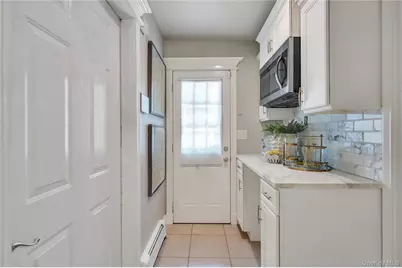 109 Shirley Court, Smithtown, NY 11787 - Photo 24