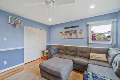 7 Elmwood Road, Deer Park, NY 11729 - Photo 18