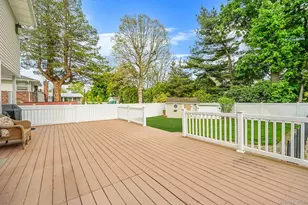 7 Elmwood Rd, Deer Park, NY 11729 - Photo 32
