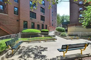 139-15 83rd Ave, Briarwood, NY 11435 - Photo 24