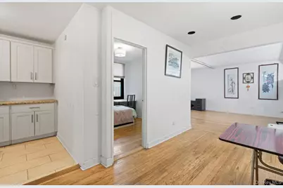 139-15 83rd Avenue #305, Briarwood, NY 11435 - Photo 6
