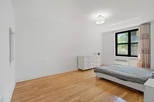 139-15 83rd Ave, Briarwood, NY 11435 - Photo 16