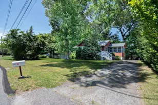 33 Cedar Dr, Miller Place, NY 11764 - Photo 24