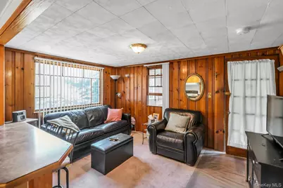33 Cedar Drive, Miller Place, NY 11764 - Photo 6