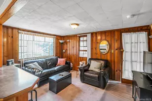 33 Cedar Dr, Miller Place, NY 11764 - Photo 6