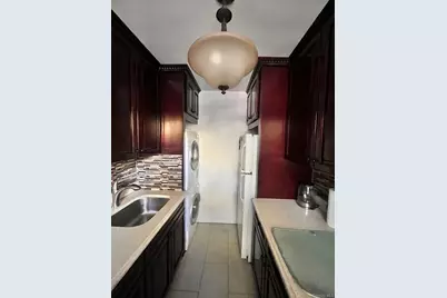 196-69 73 Avenue #2, Fresh Meadows, NY 11366 - Photo 14