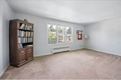 7 Wainwright Avenue #2A, Yonkers, NY 10710 - Photo 6