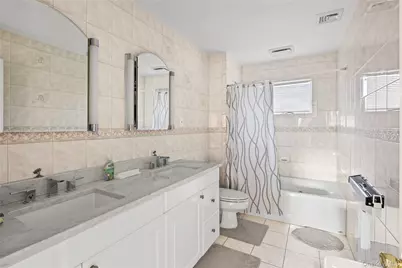 170 McKinley Avenue, Franklin Square, NY 11010 - Photo 10