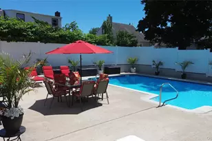 170 McKinley Ave, Franklin Square, NY 11010 - Photo 2