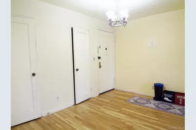 1 Fisher Drive #520, Mount Vernon, NY 10552 - Photo 2