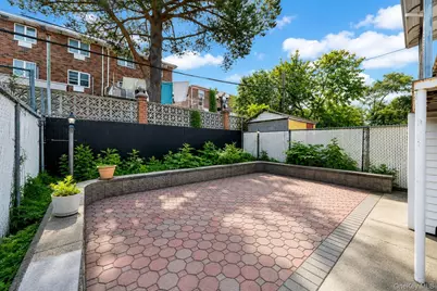 419 Turneur Avenue, Bronx, NY 10473 - Photo 4