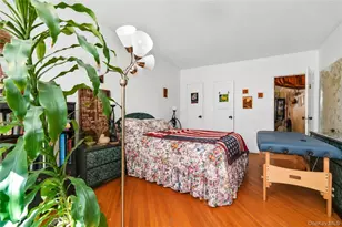 67-10 Selfridge St, Forest Hills, NY 11375 - Photo 12