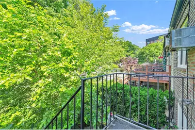 67-10 Selfridge Street, Forest Hills, NY 11375 - Photo 34