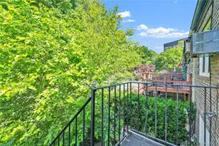 67-10 Selfridge St, Forest Hills, NY 11375 - Photo 34