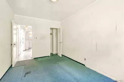 67-10 Selfridge Street, Forest Hills, NY 11375 - Photo 22
