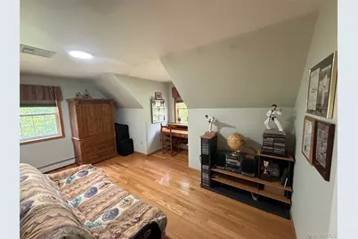 124 Long Lane, Pine Bush, NY 12721 - Photo 16