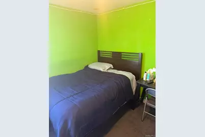 1020 Garden Place, Baldwin, NY 11510 - Photo 12