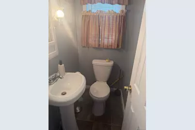 1020 Garden Place, Baldwin, NY 11510 - Photo 6