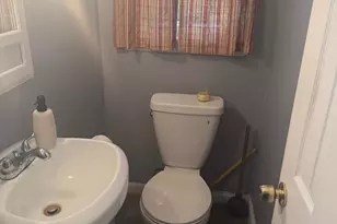 1020 Garden Pl, Baldwin, NY 11510 - Photo 6