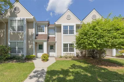 27 Creekside Circle, Spring Valley, NY 10977 - Photo 4