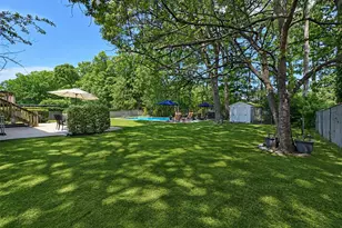 15 Cabin Ln, East Setauket, NY 11733 - Photo 18