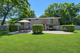 15 Cabin Ln, East Setauket, NY 11733 - Photo 22