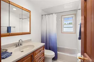 162 N Elm St, Massapequa, NY 11758 - Photo 28