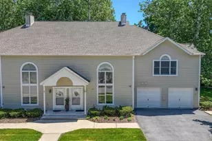 5 Village Cove, Warwick, NY 10990 - Photo 2
