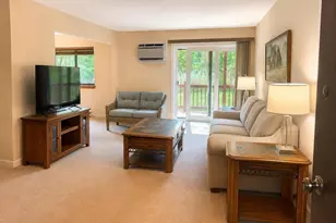 379 Richard Ct, Pomona, NY 10970 - Photo 2