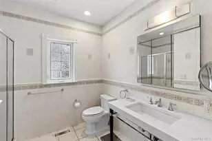 54 Breezy Point Rd, Wading River, NY 11792 - Photo 8