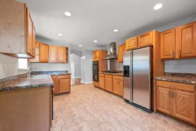 82-41 166th Street, Jamaica, NY 11432 - Photo 6