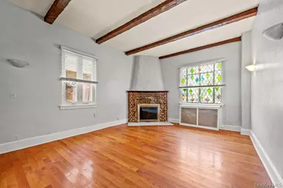 82-41 166th Street, Jamaica, NY 11432 - Photo 2