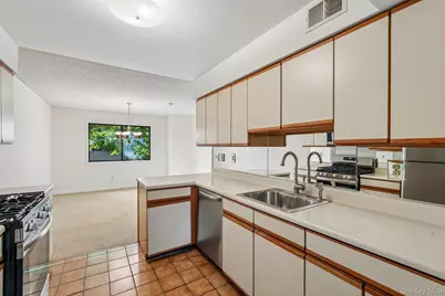12 Evan Court, Nanuet, NY 10954 - Photo 12