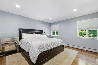 10 Mansfield Lane S, East Northport, NY 11731 - Photo 20