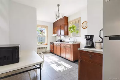 61-20 156th Street, Flushing, NY 11367 - Photo 10
